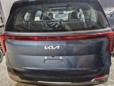  Kia / Carnival brand new car for sale in dammam
