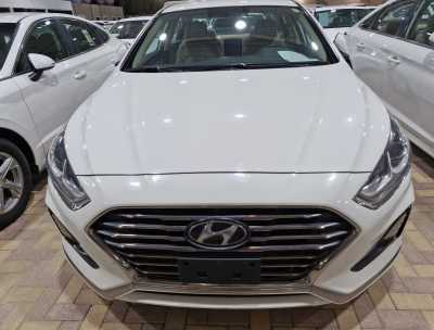 Hyundai / Sonata used car for sale in dammam