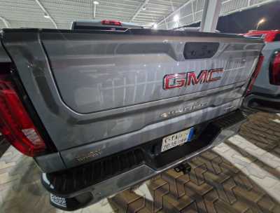  GMC / Sierra At4 used car sale in dammam ksa