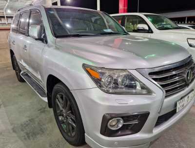  Lexus / LX 570 used car sale in ksa dammam