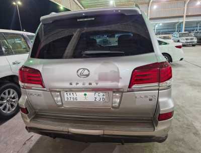  Lexus / LX 570 used car sale in ksa dammam