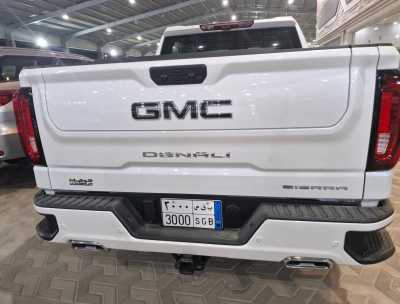  GMC / Sierra used car sale in dammam