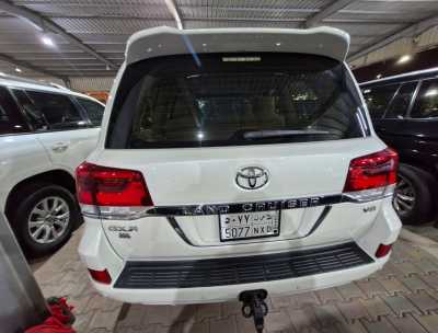 Toyota / Land Cruiser gxr used car sale in dammam