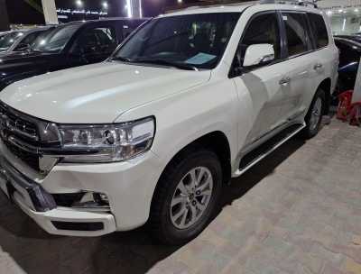 Toyota / Land Cruiser gxr used car sale in dammam