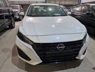  Nissan / Altima SV  new car for sale in dammam
