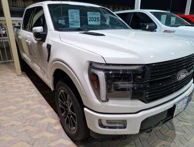 Ford platinum used car sale in dammam