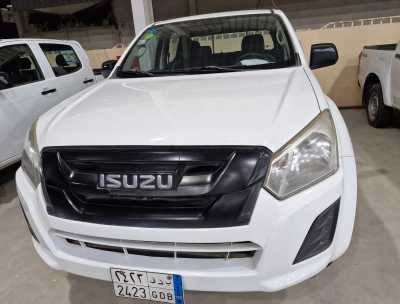  Isuzu / D-Max double cabin used sale in dammam