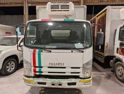  Isuzu Reward NP diyana new for sale in dammam ksa