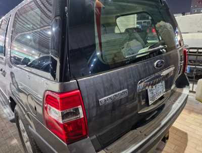  Ford / Expedition used car sale in ksa dammam