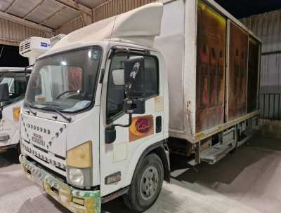  Isuzu Reward NP diyana new for sale in dammam ksa