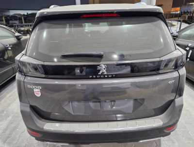  Peugeot / 5008 brad new car for sale in dammam 