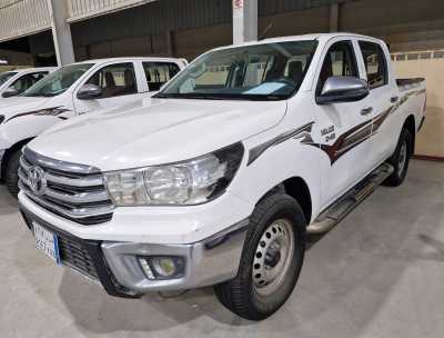 Toyota / Hilux double cab used car sale in dammam