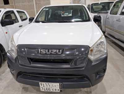  Isuzu / D-Max double cabin used sale in dammam