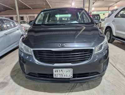  Kia / Carnival used car for sale in dammam