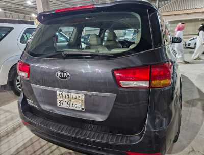  Kia / Carnival used car for sale in dammam