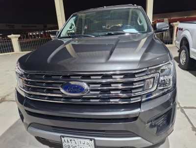 Ford / Expedition used car for sale in dammam ksa