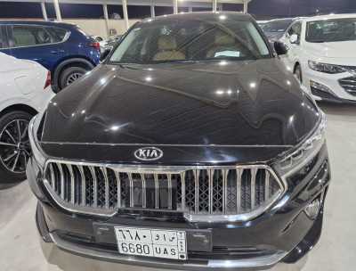  Kia / Cadenza used car sale in dammam
