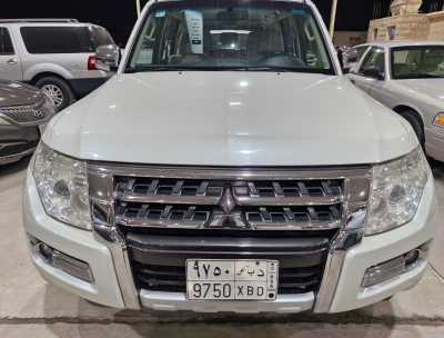 Mitsubishi / Pajero used car sale in ksa dammam