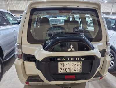  Mitsubishi / Pajero used car for sale in dammam