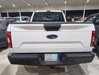  Ford / F-150 used car for sale in dammam