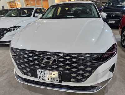  Hyundai / Azera used for sale in dammam