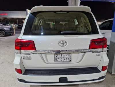  Toyota / Land Cruiser gxr used car sale in dammam