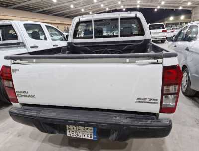  Isuzu / D-Max double cabin used sale in dammam