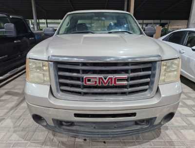  GMC / Sierra used car sale in dammam