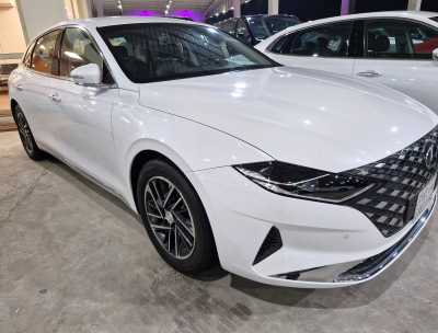  Hyundai / Azera used for sale in dammam