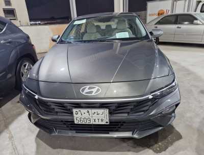 Hyundai / Elantra used car sale in dammam KSA
