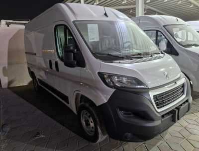  Peugeot Boxer brand new van for sale in dammam 