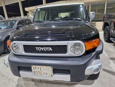  Toyota / FJ Cruiser used car sale in dammam ksa