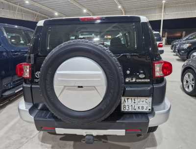  Toyota / FJ Cruiser used car sale in dammam ksa