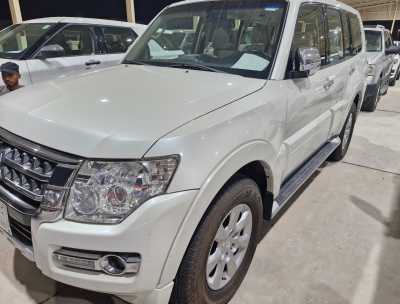  Mitsubishi / Pajero used car for sale in dammam