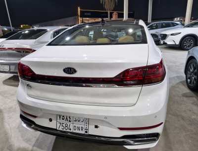  Kia / Cadenza used car sale in dammam