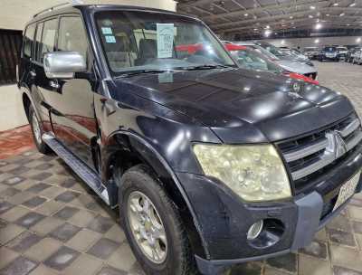  Mitsubishi / Pajero used car for sale in dammam