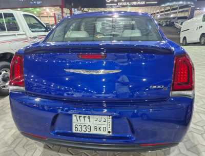 Chrysler / 300 used car for sale in dammam ksa