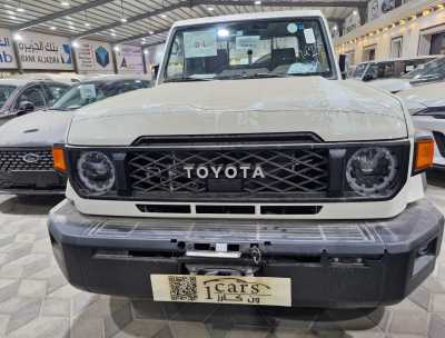  Toyota / Land Cruiser diesel new car in ksa damma