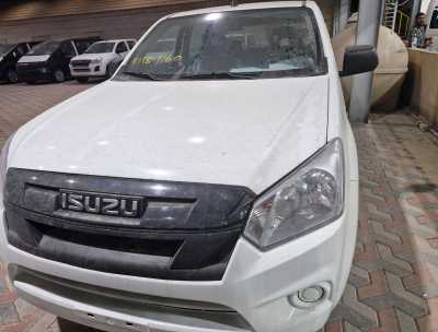  Mitsubishi / L200 new car for sale in dammam